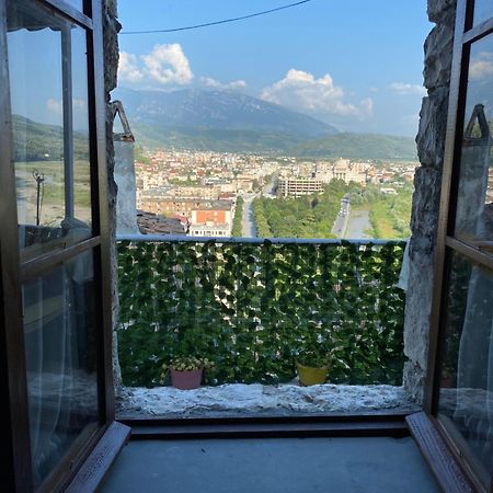Aria Baci Guest House Berati Exterior foto